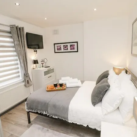 29 Sussex Street *